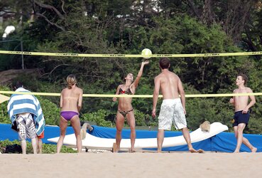 Alex Morgan bathing suit in Hawaii