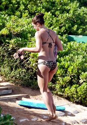 Alex Morgan bathing suit in Hawaii