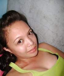 Rexcil Portera jiggly like her gal ABIGAIL