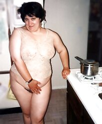 Kinky Kinky Moms