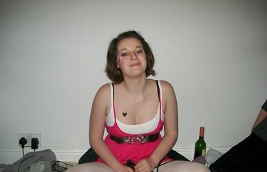 Billie the Facebook tart and mates