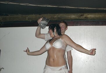 Miss Moist T-Tee-Shirt - MOLTEN British Gals