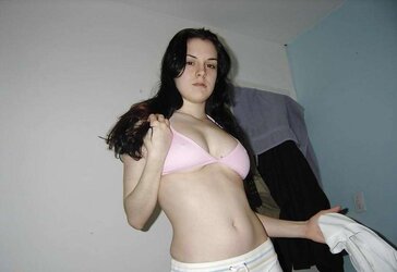 GEILE UND LUXURIOUS BROWN-HAIRED