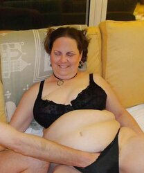 Kinky mom lets her step son examine her furry slit