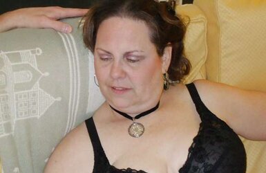 Kinky mom lets her step son examine her furry slit
