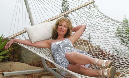 Mature Ultra-Cutie - Janet L