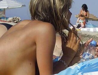 Massive breast hangers 1...bum-paramour