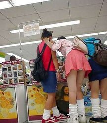 Upskirts Upshorts