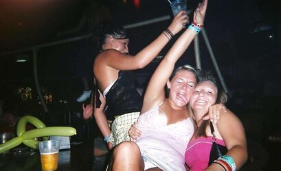 Upskirts Upshorts