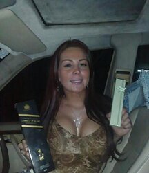 Lizeth Farah - mama de Paulette (supuestas fotos)