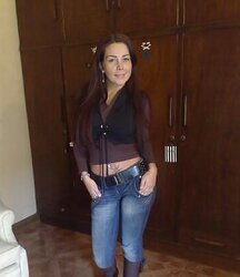 Lizeth Farah - mama de Paulette (supuestas fotos)