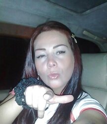 Lizeth Farah - mama de Paulette (supuestas fotos)