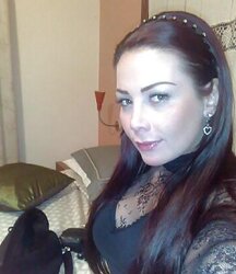 Lizeth Farah - mama de Paulette (supuestas fotos)