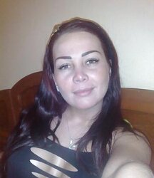 Lizeth Farah - mama de Paulette (supuestas fotos)
