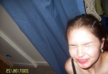 Molten Teenager in Homemade Act