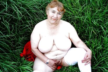 Colombian granny Bell (nineth set)