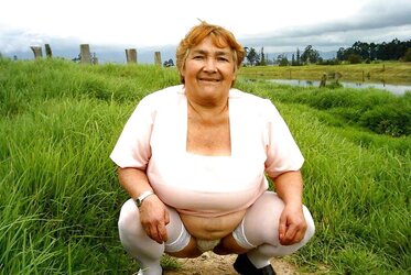 Colombian granny Bell (nineth set)