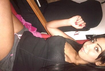 Sonia la beurette SALOPE!!