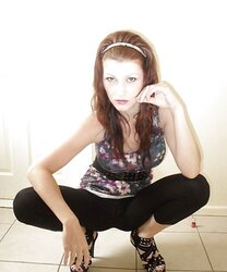 SUPER-SEXY TINY POSER X