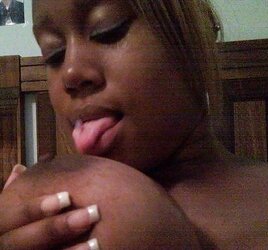 JUICY LUCIA