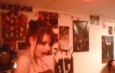 Teenager selfshot (legitimate)