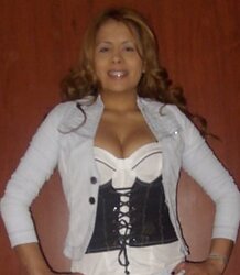 Gineht! Tetoncita deliciosa!