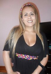Gineht! Tetoncita deliciosa!