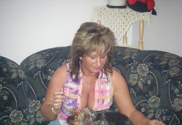 Bombshell Fbook femmes