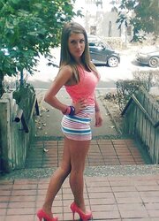 She Got Gams