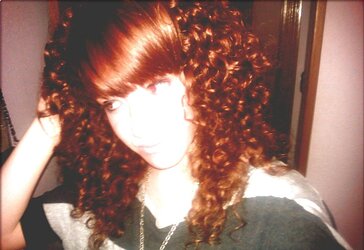 Uber-Cute redhead for cum-shots