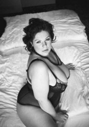 Curvaceous Cuties