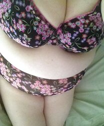 Angela from Kendal Cumbria...46yr old mummy