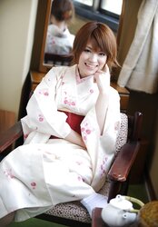 Azusa Itagaki - kimono pt.