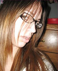 Amatrice dark haired parfaite set complet