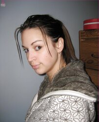 Amatrice dark haired parfaite set complet
