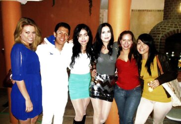 Mexicanas en pantimedias - mexican dolls in stockings