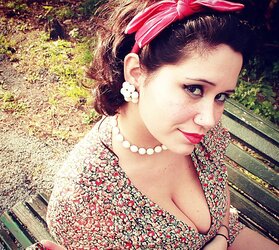 Italian Huge-Titted Nymph Tweak Up
