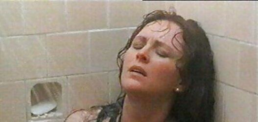 Bonnie Bedelia Ultimate Naked Bevy