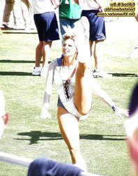 Cheerleaders Erotica 11 By twistedworlds
