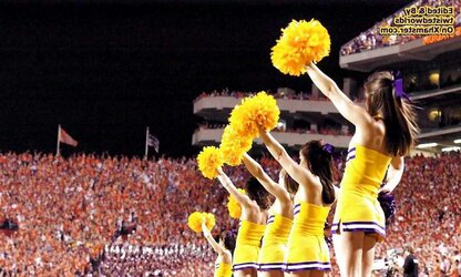 Cheerleaders Erotica 11 By twistedworlds