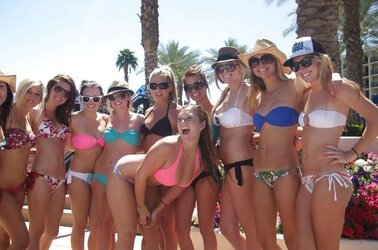 Joy Lovin’ College Chicks