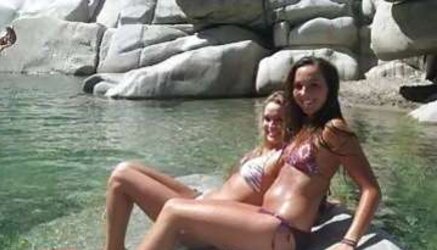 Joy Lovin’ College Chicks