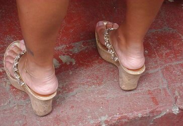 Candid soles street