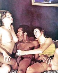 Potpurri of Retro Ero and Porn Pictures
