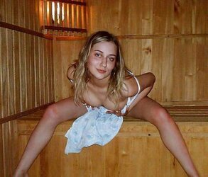 Bi-Otches in the Russian tub