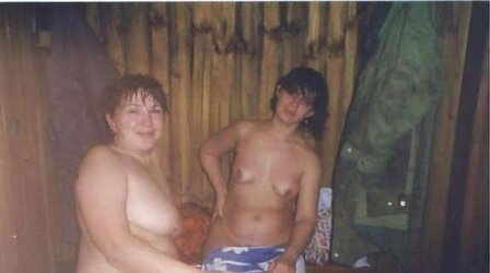 Bi-Otches in the Russian tub