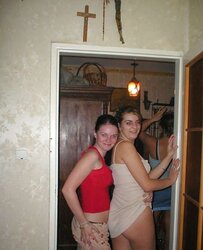 Teenager Roomies -Homemade
