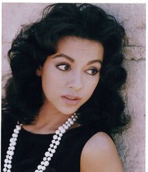 Rita Moreno---non naked