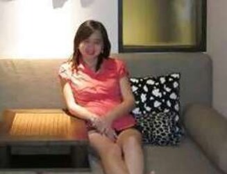 Pinay Chinese MUMMY With White Splendid Gams