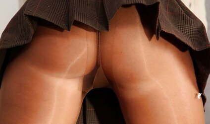 For all those my buddies who enjoy tights